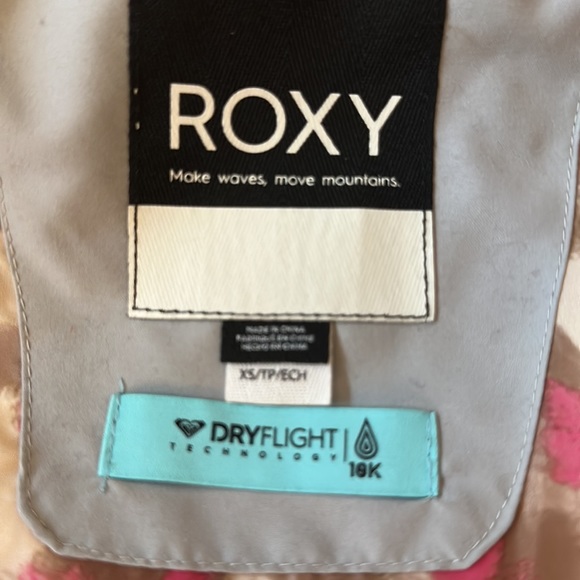 Roxy Ski Suit Set (with Dryflight Technology) XS - Jacket, Hoodie and Pants - Picture 4 of 9